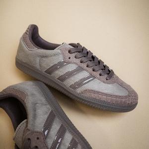 Samba OG W Taupe Oxide Gold