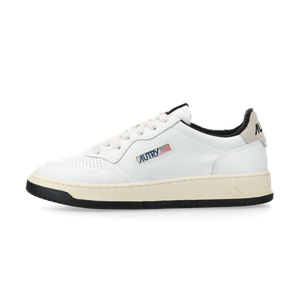 Autry Medalist Low (white / black)