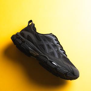 GEL-KINETIC FLUENT (black / graphite grey)