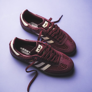 Samba OG W (maroon / white / gold)