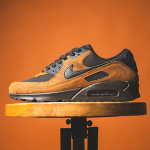 Air Max 90 Premium (lt british tan / black / velvet brown)