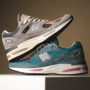 U991GC2 - Made In England (elephant skin / cork / dark gull grey)