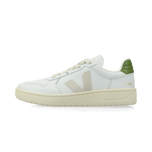 VEJA V-82 II Grained Leather (white / pierre / kiwi)
