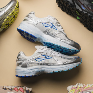 Adrenaline GTS 10 (white / dazzling blue / breeze)