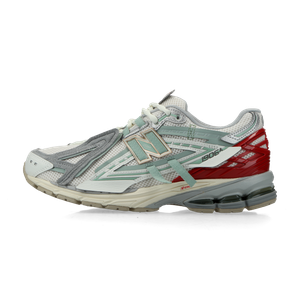 New Balance M1906REE (silver metallic) | 43einhalb Sneaker Store