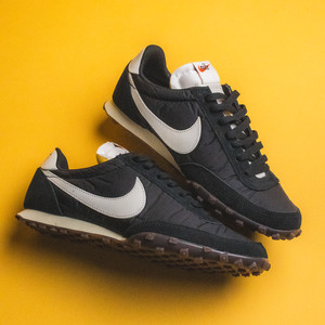Waffle Racer (black / sail / coconut milk / gum dark brown)