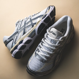 GEL-CUMULUS 16 (white / midnight)