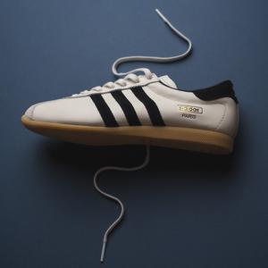 Paris (cloud white / core black)