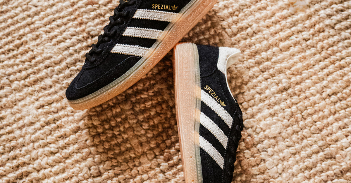 adidas Handball Spezial W (core black / off white) | 43einhalb