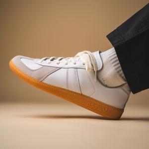 BW Army Decon (white)