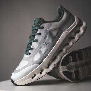 Cloudtilt Remix 1 M (olive / ivory)