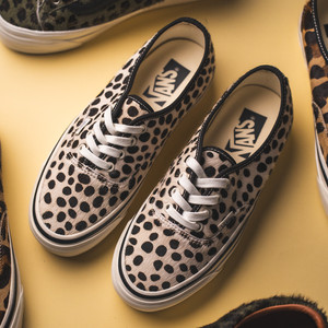 LX Authentice 44 Pony Hair (dalmatian)