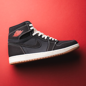 Air Jordan 1 Retro High OG Fc (black / university red / sail)