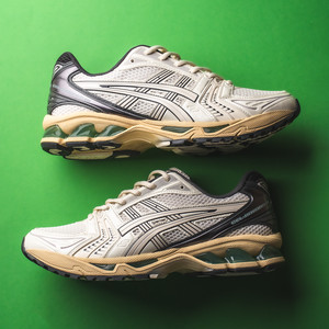 GEL-KAYANO 14 (cream / obsidian grey)