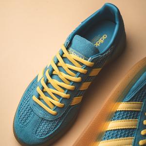 Handball Spezial W (premium blue / almost yellow)