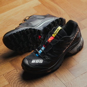 XT-4 OG (black / ebony / silver metallic)