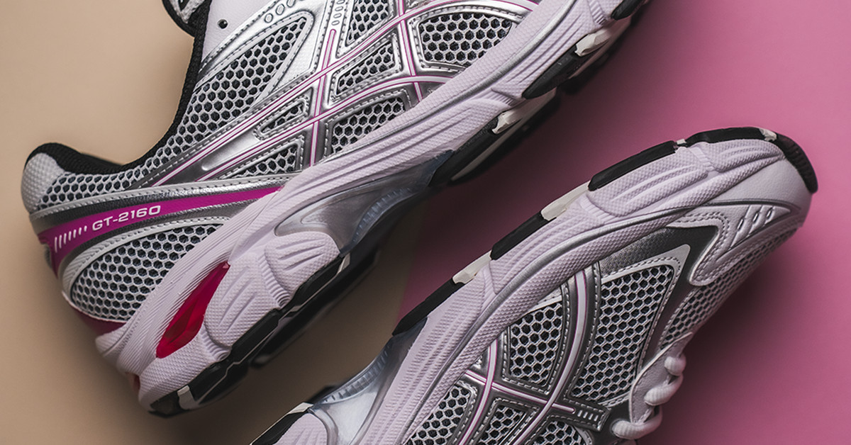 ASICS SportStyle GT-2160 (white / raspberry) | 43einhalb Sneaker Store