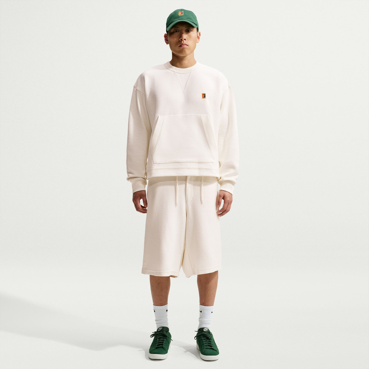 Nike Sportswear Club Rules Sweatshirt weiß XL - T-Shirts & Tops