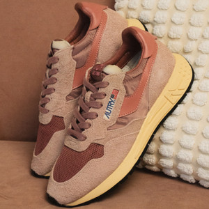 Reelwind Low (suede / net rose / dessand)