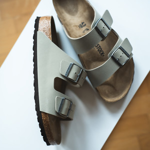Arizona Birko-Flor - Regular Faded Khaki/Dark Brown OS