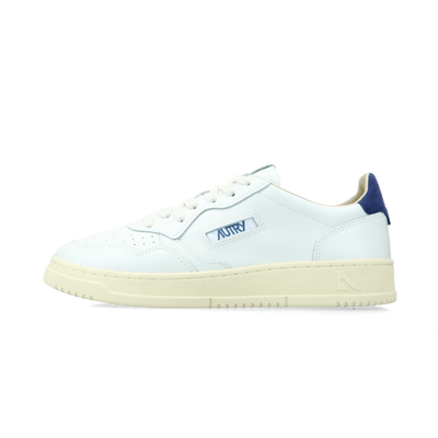 Autry Medalist Low (lea / suelogo wht / bluedep) | 43einhalb