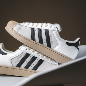 Superstar II (coe white / core black / khaki three)