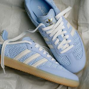Samba OG W (clear sky / off white / gum)