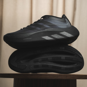 Hyperboost Ephr Lt (core black / footwear white / utility black)