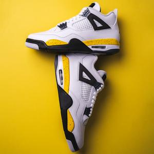 Air Jordan 4 Retro Rare Air (white / tour yellow / dark blue grey / black)