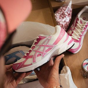 GEL-1130 (cream / pink cloud)