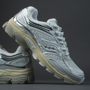 Progrid Omni 9 (white / eggshell)