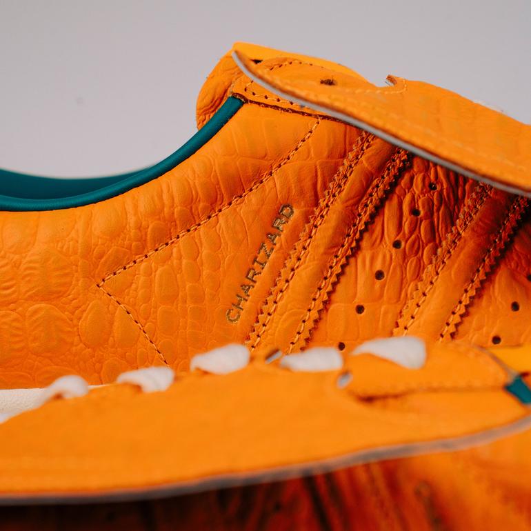 adidas - x Pokémon Superstar Vintage "Charizard"