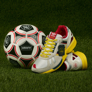 x Arsenal FC SPZL F.C ZX 7300 (crystal white / aurora ink)