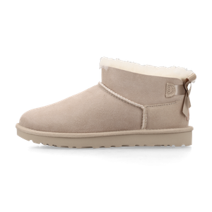 UGG W Ultra Mini Bailey Bow (sand)