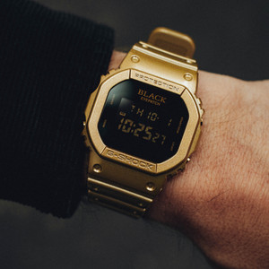 x The Black Eye Patch DW-5600BEP-9ER