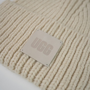 U Chunky Rib Beanie (cream)