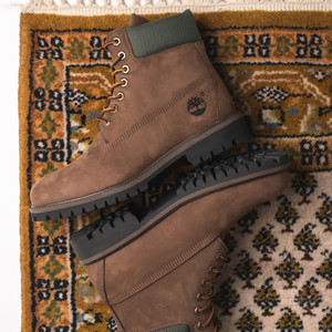 Heritage 6 Inch Lace Up Waterproof Boot (dk brown nubuck w gold)