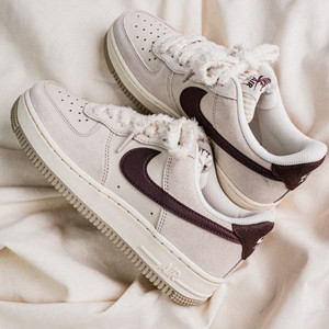 WMNS Air Force 1  07 (lt orewood brn / tattoo / pale ivory)